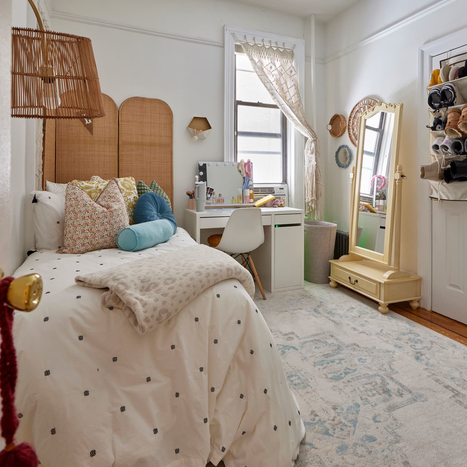 How I Made a Desk and Vanity Combo in My Dorm Room Dorm Therapy